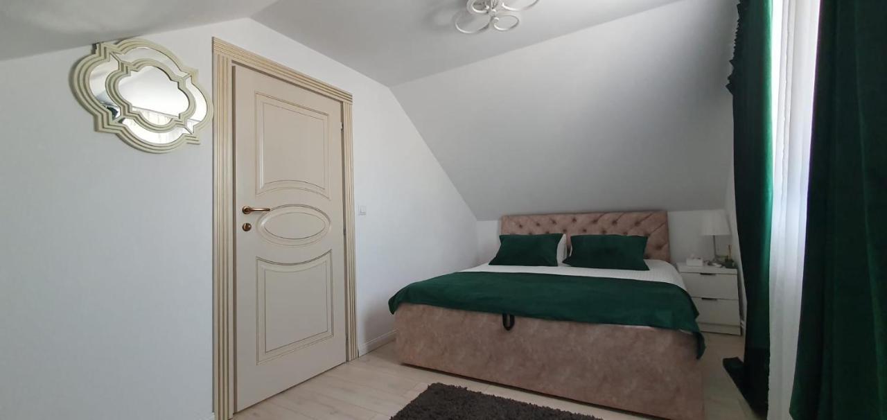Casa Helen Insurance&Tourism Guest House Galautas Bagian luar foto